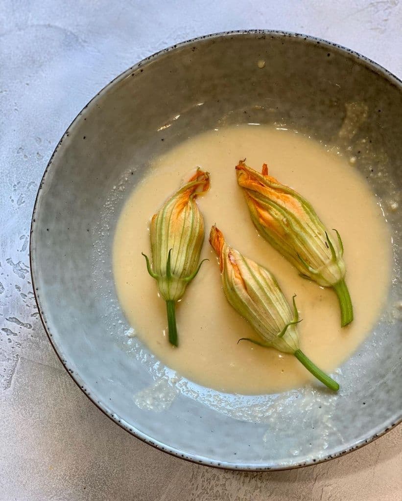 Цветы цуккини с лососем и сыром6.jpg