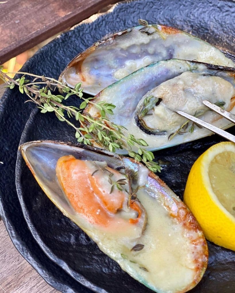 Мидии киви с горгонзолой на угольном гриле или мангале3.jpg