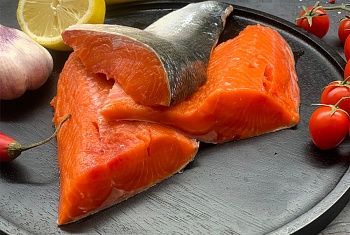 Нерка, филе-кусок  порционный, на коже